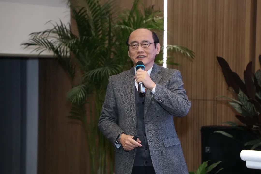 中国经济学学术体系高端论坛_王安兴 上海财经大学_上海财经大学中国经济思想发展研究院