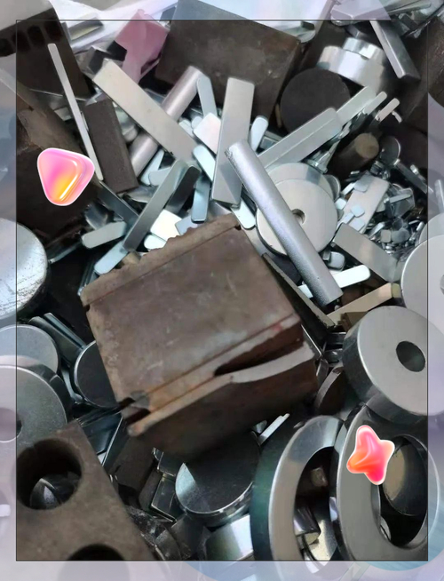 2025做什么小生意赚钱_低成本小本生意月入过万_被忽视的小生意2025