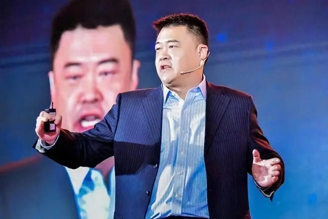 st股票有哪些名单如下_天马股份被ST原因分析_ST天马股价新闻