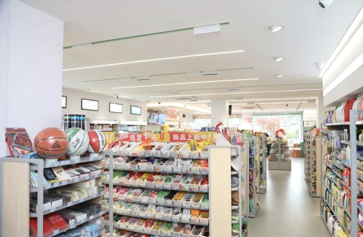 左邻右舍便利店加盟店数量_左邻右舍便利店扩张模式_每一天便利店加盟费