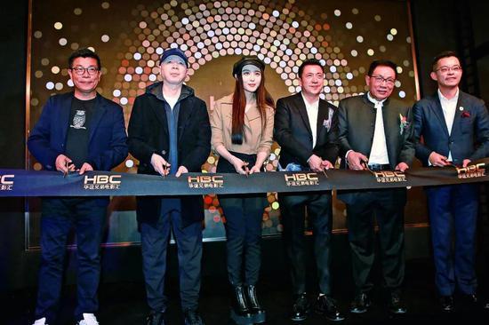 华谊兄弟资金紧张_王忠军卖画解困_华谊兄弟股票上市发行价