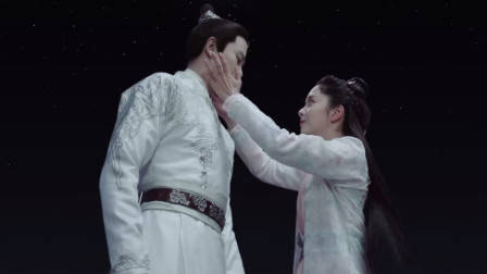 锦衣之下：61夫妇在屋顶一吻定情 高糖来袭