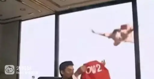 港剧再创世纪 vs 大时代 商战剧情_刘松仁刘青云演技对比_大时代结局股票
